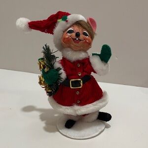 Annalee Santa Mouse. 2009 edition. About 7” tall.